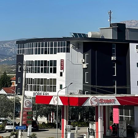 Grand Hotel Gjyshi Qerrexhias Eksteriør billede